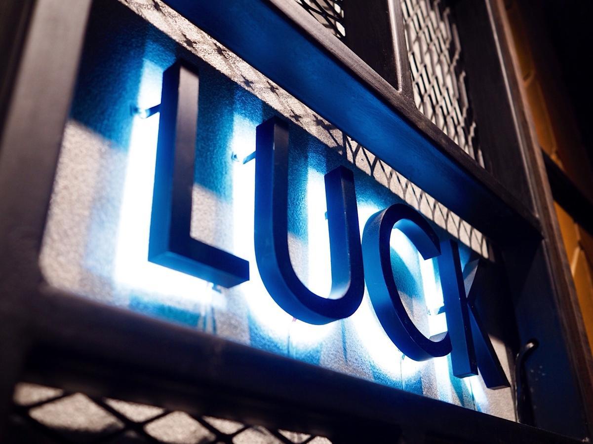 Luck Esan Loft Hotel Ubon Ratchathani Exterior photo